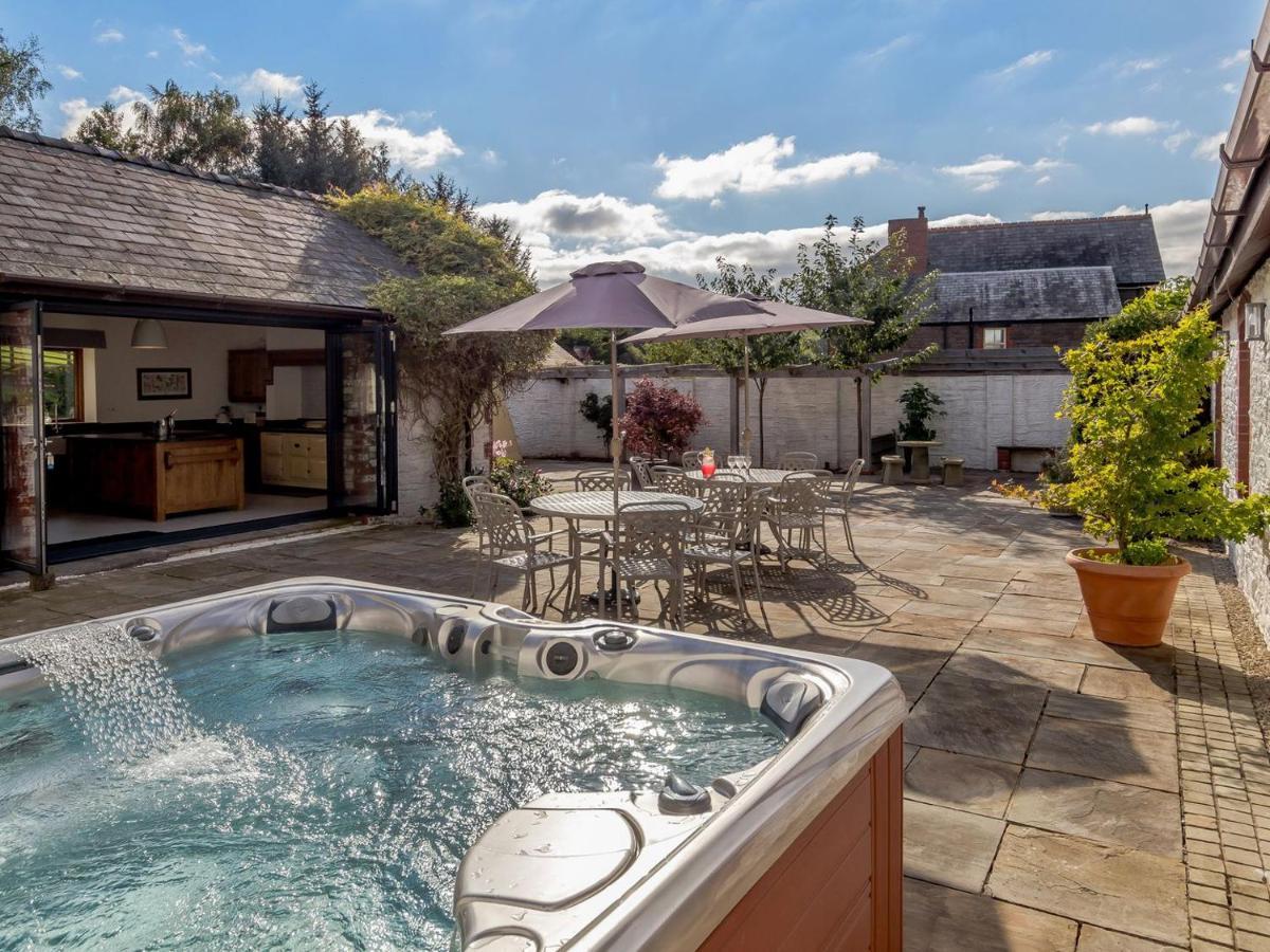 White Horse Farm Villa Abergavenny Ngoại thất bức ảnh